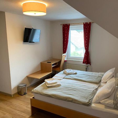 Guesthouse Veranda موجسترانا المظهر الخارجي الصورة